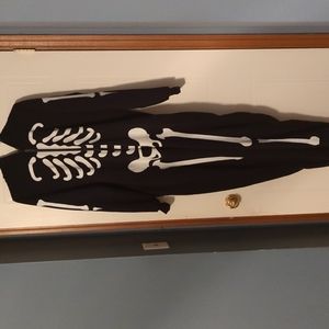 Blue note skeleton onesie -large